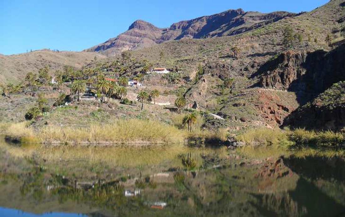 Presa de Gambuesa og Ayagaures